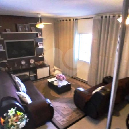 Sobrado à venda com 5 quartos, sendo 1 suíte, em Vila Maria Alta, São Paulo, SP