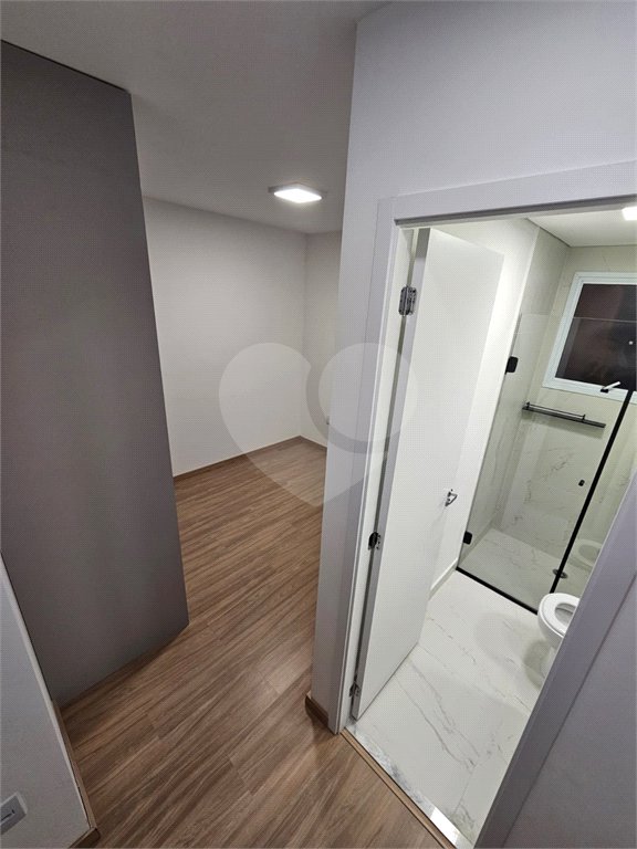 Apartamento para alugar com 2 quartos, sendo 1 suíte,  em Vila Oliveira, Mogi das Cruzes, SP