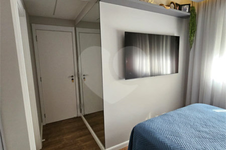 Apartamento à venda com 3 quartos, sendo 1 suíte,  em Brás, São Paulo, SP