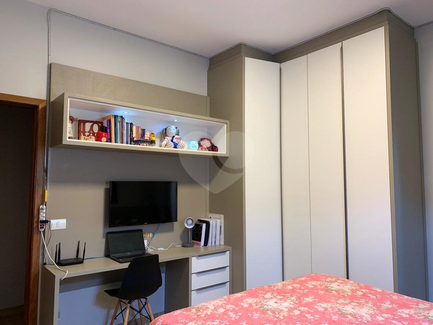Casa à venda com 2 quartos, sendo 3 suítes, no Centro, Salto Grande, SP