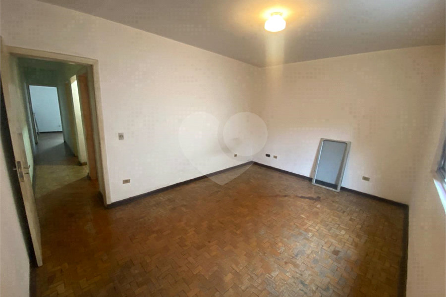 Sobrado à venda com 3 quartos em Bom Retiro, São Paulo, SP