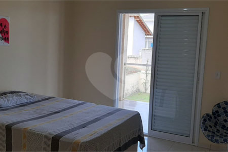 Casa à venda com 3 suítes no condomínio Parque Residencial Shambala 3, Atibaia - SP