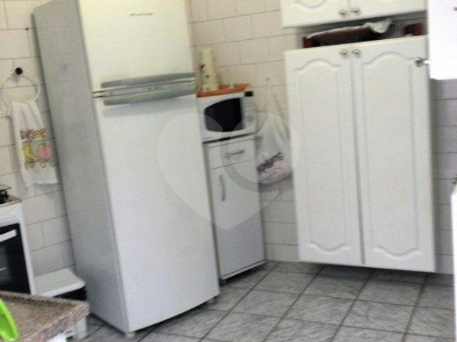 Sobrado à venda com 3 suítes em Parada Inglesa, São Paulo, SP