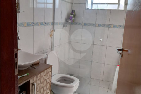 Sobrado à venda com 3 quartos, sendo 1 suíte, no Centro, Indaiatuba, SP