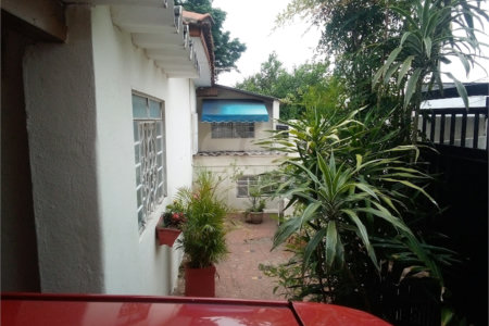 Casa à venda com 2 quartos em Vila Nivi, São Paulo, SP