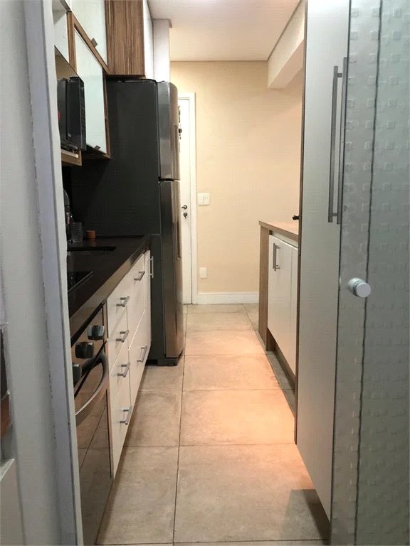 Apartamento à venda com 2 quartos, sendo 1 suíte, em Vila Andrade, São Paulo, SP