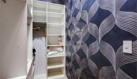 Casa à venda com 5 quartos, sendo 4 suítes,  em Jardim Nova Esperança, Jacareí, SP