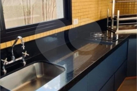 Casa à venda com 4 quartos, sendo 3 suítes, em Residencial Portal dos Oitis, Araraquara, SP