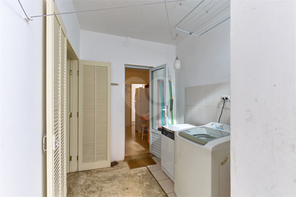 Casa de Vila à venda com 4 quartos, sendo 1 suíte, em Alto da Boa Vista, São Paulo, SP