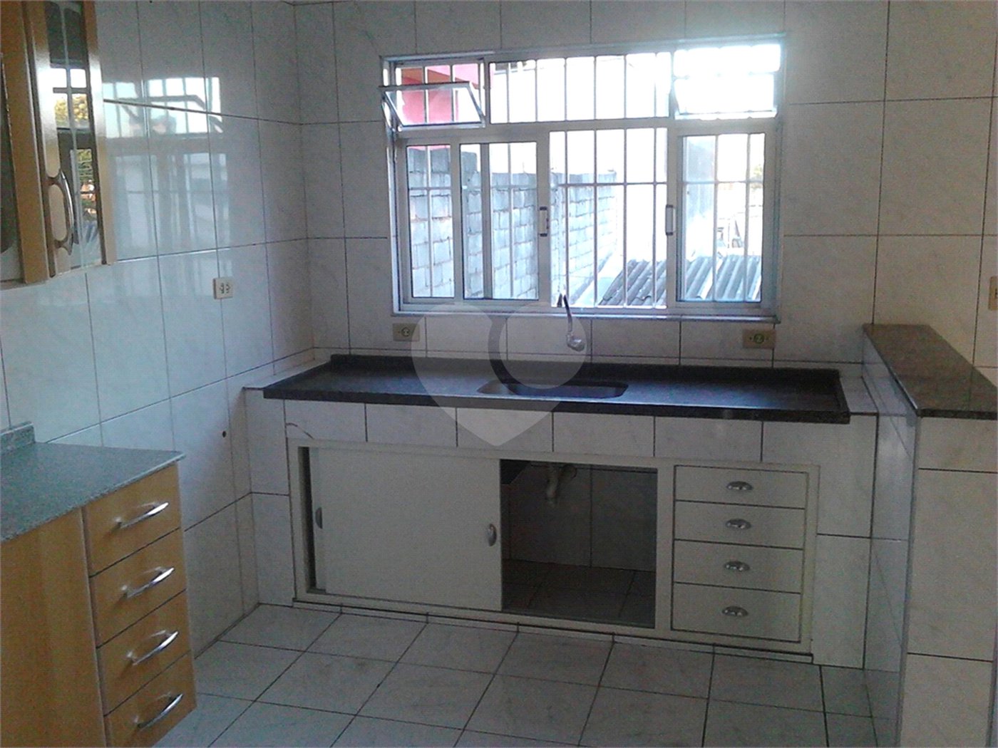Casa à venda com 3 quartos, sendo 1 suíte, em Jardim Presidente Dutra, Guarulhos, SP