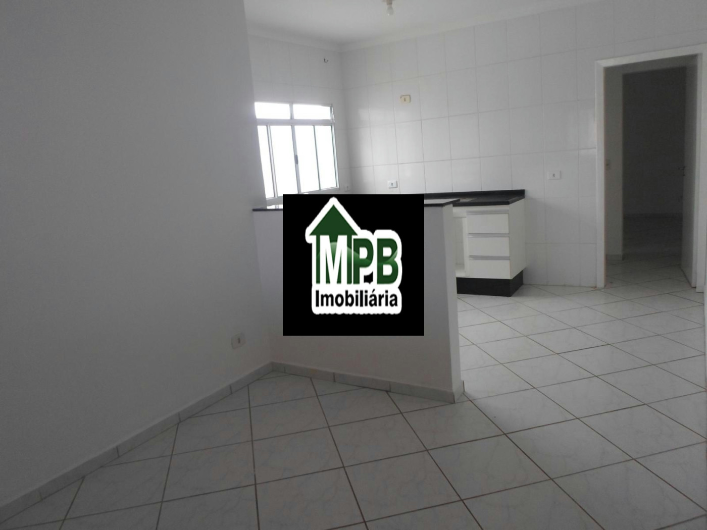 Casa à venda com 2 quartos, sendo 1 suíte, no condomínio Residencial Villaggio Victória, Sorocaba - SP