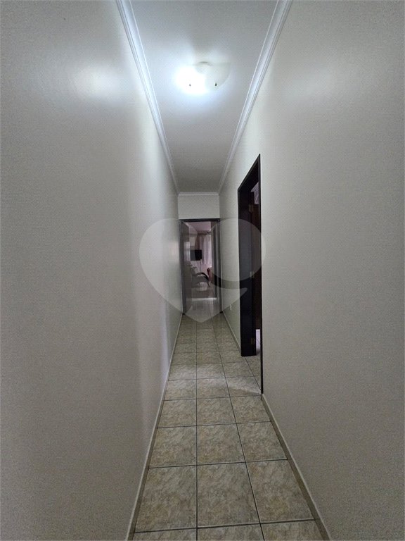 Sobrado à venda com 3 suítes em Chora Menino, São Paulo, SP