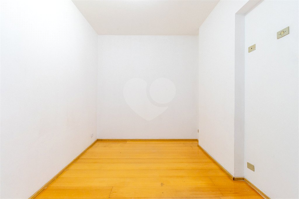 Apartamento à venda com 3 quartos, sendo 1 suíte,  em Cidade Monções, São Paulo, SP