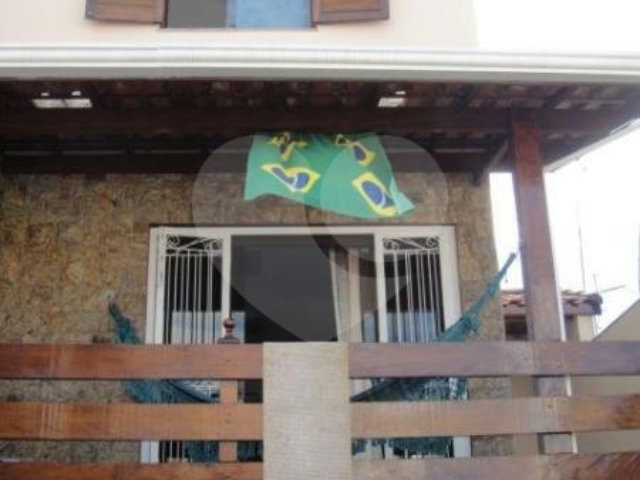 Sobrado à venda com 3 quartos, sendo 2 suítes,  em Vila Mazzei, São Paulo, SP