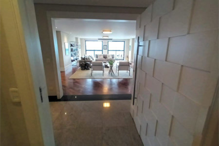 Apartamento à venda com 4 suítes em Santo Amaro, São Paulo, SP