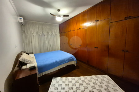 Sobrado à venda com 3 quartos, sendo 1 suíte, em Jardim Sarah, São Paulo, SP