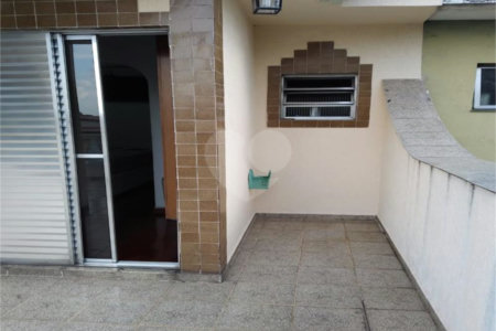 Sobrado à venda com 3 quartos, sendo 2 suítes, em Jardim Santa Emília, São Paulo, SP