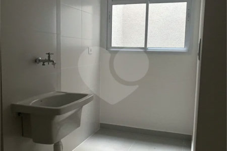 Casa à venda com 2 quartos no condomínio Maracujas, São Paulo - SP