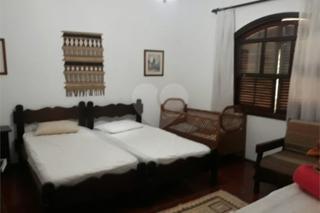 Sítio à venda com 5 quartos, sendo 3 suítes,  em Planalto Verde, São Roque, SP