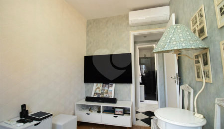 Apartamento à venda com 2 quartos em Moema, São Paulo, SP