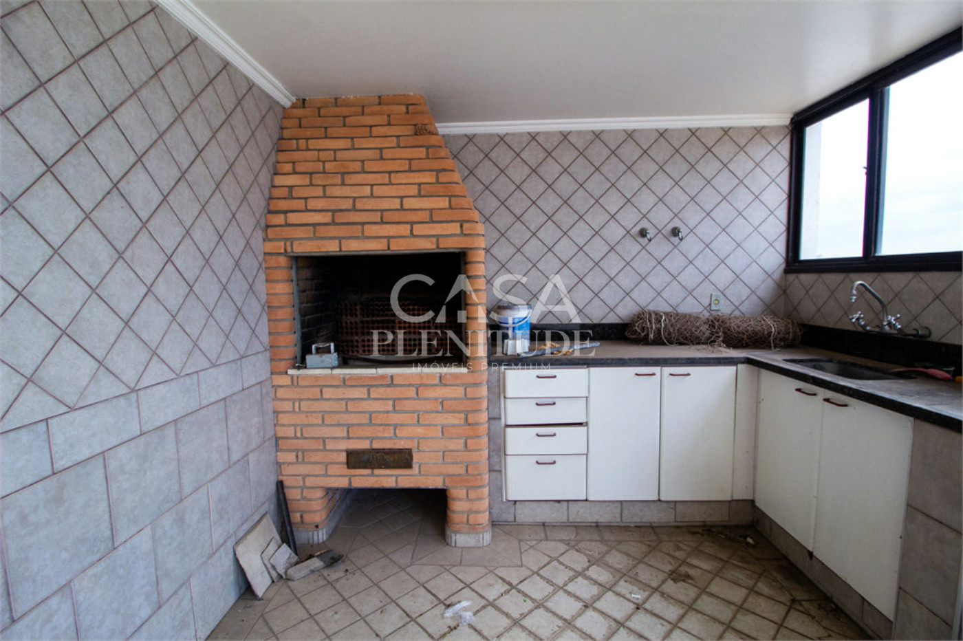 Apartamento à venda com 4 suítes no Centro, Sorocaba, SP