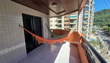 Apartamento à venda com 2 quartos, sendo 1 suíte,  em Canto do Forte, Praia Grande, SP