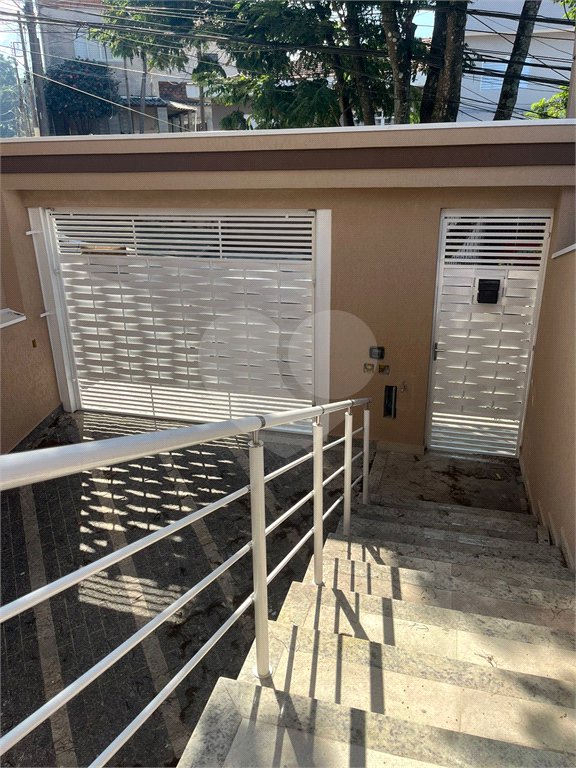 Sobrado à venda ou para alugar com 3 suítes em Vila Pedra Branca, São Paulo, SP