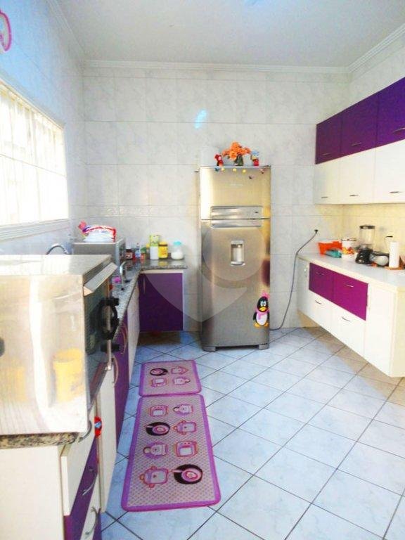 Casa Térrea à venda com 3 quartos, sendo 1 suíte, em Vila Galvão, Guarulhos, SP