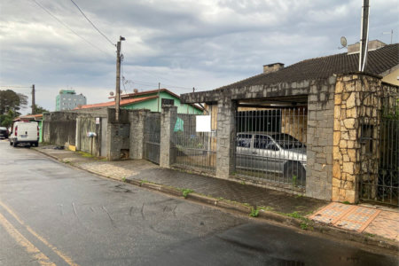 Casa à venda com 4 quartos, sendo 1 suíte, em Jardim Rincão, Arujá, SP