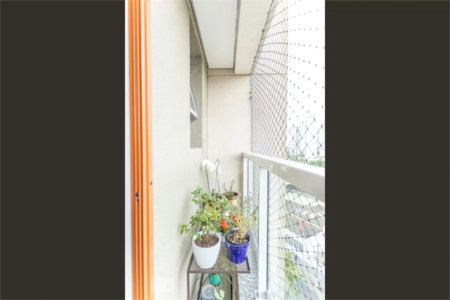 Apartamento à venda com 3 quartos, sendo 1 suíte, em Vila Anastácio, São Paulo, SP
