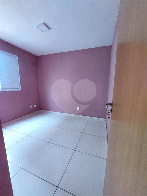 Apartamento à venda com 2 quartos em Parque Santa Rosa, Suzano, SP