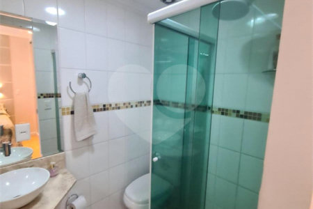 Apartamento à venda com 3 quartos, sendo 1 suíte, em Tatuapé, São Paulo, SP
