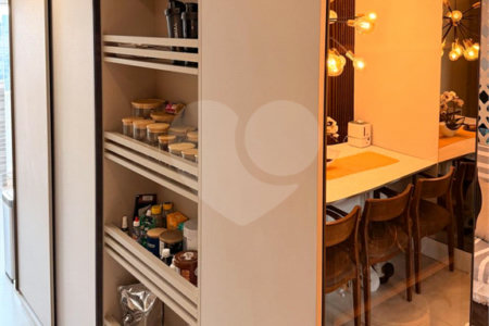 Apartamento à venda com 2 quartos, sendo 1 suíte, em Barra Funda, São Paulo, SP