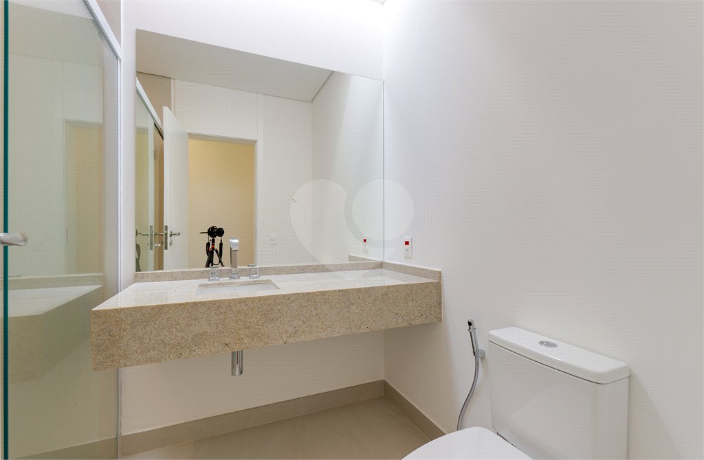 Casa à venda com 5 suítes no condomínio Chácara Flora, São Paulo - SP