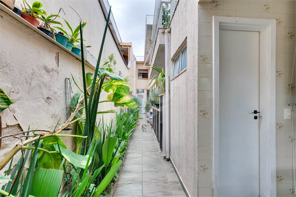 Sobrado à venda com 3 quartos, sendo 1 suíte, em Jardim Marajoara, São Paulo, SP