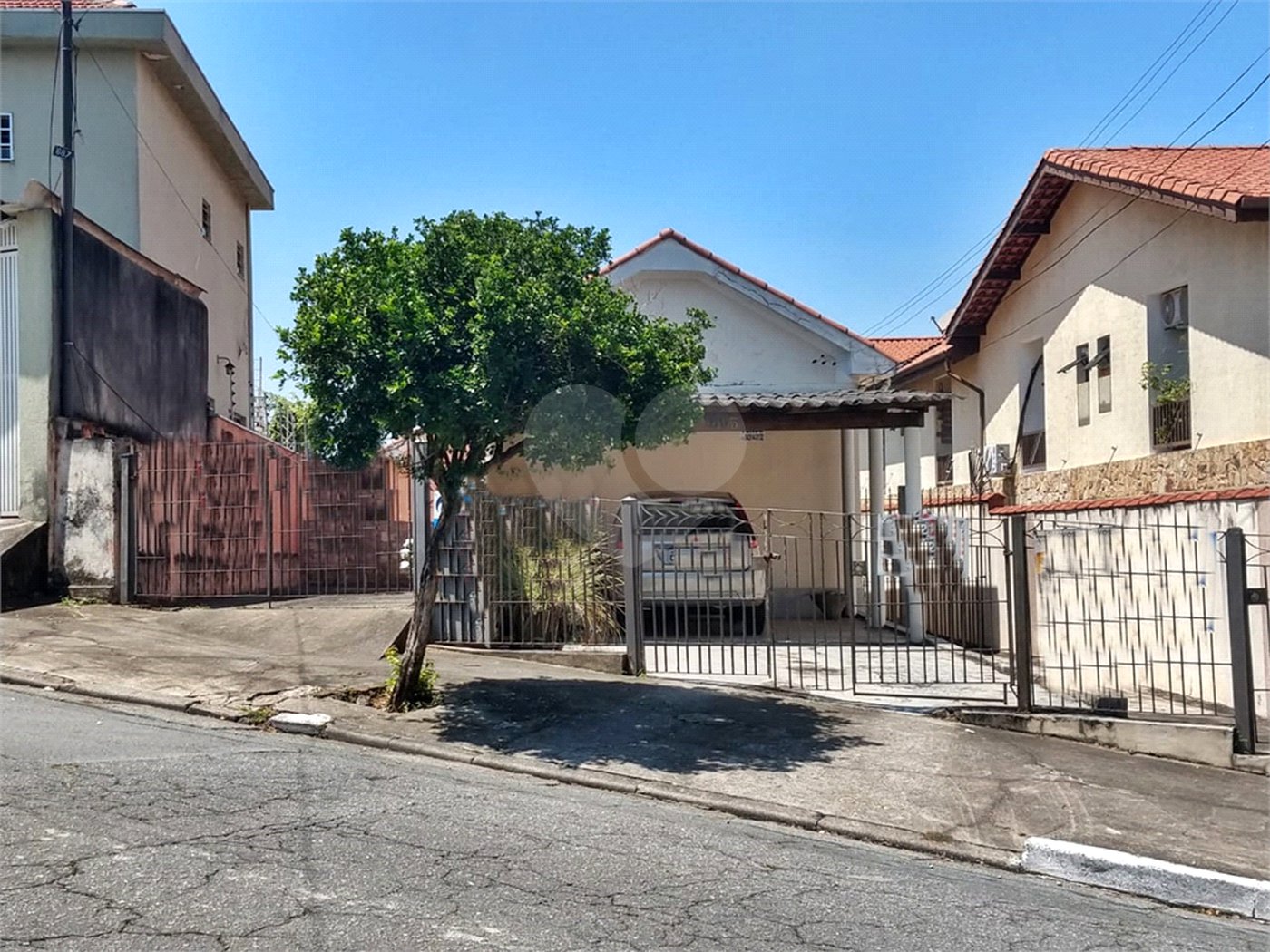 Casa à venda com 1 quarto em Vila Nivi, São Paulo, SP