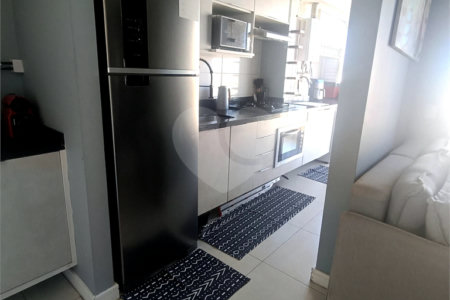 Apartamento à venda com 2 quartos, sendo 1 suíte,  em Parque Vitória, São Paulo, SP