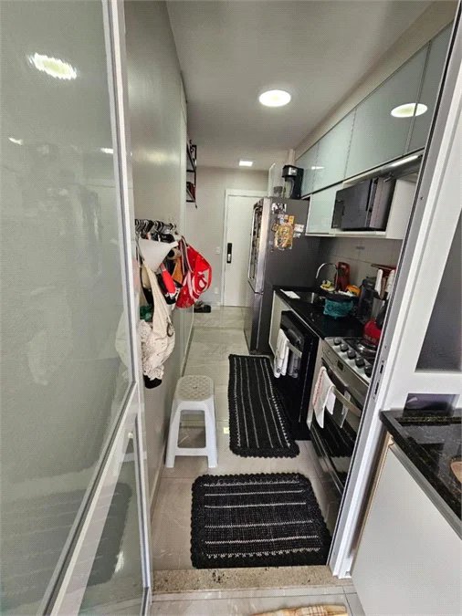 Apartamento à venda com 2 suítes em Vila Anastácio, São Paulo, SP