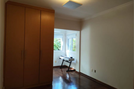 Casa à venda com 4 suítes em Marambaia, Vinhedo, SP