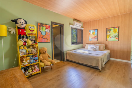 Casa à venda com 5 suítes no condomínio Vale da Santa Fé, Vinhedo - SP
