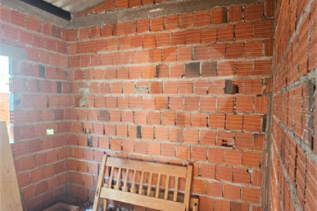 Casa à venda com 3 quartos, sendo 1 suíte, em Vila Áurea, Ponta Porã, MS