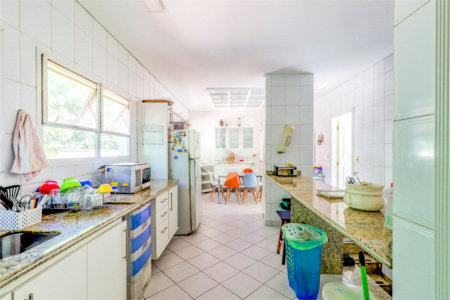 Casa de Vila à venda com 4 quartos, sendo 2 suítes,  em Butantã, São Paulo, SP