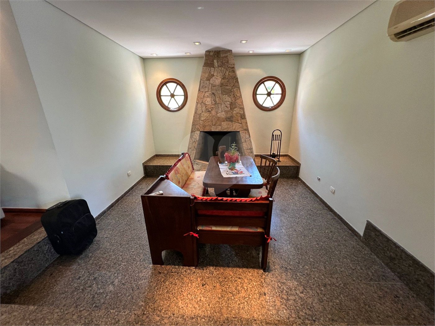 Casa Térrea à venda com 3 suítes em Tremembé, São Paulo, SP