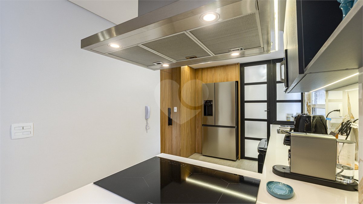 Apartamento à venda com 3 quartos, sendo 1 suíte, em Vila Uberabinha, São Paulo, SP