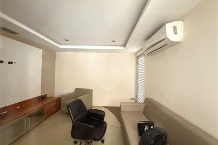 Apartamento à venda com 3 quartos, sendo 1 suíte,  em Tijuca, Rio de Janeiro, RJ