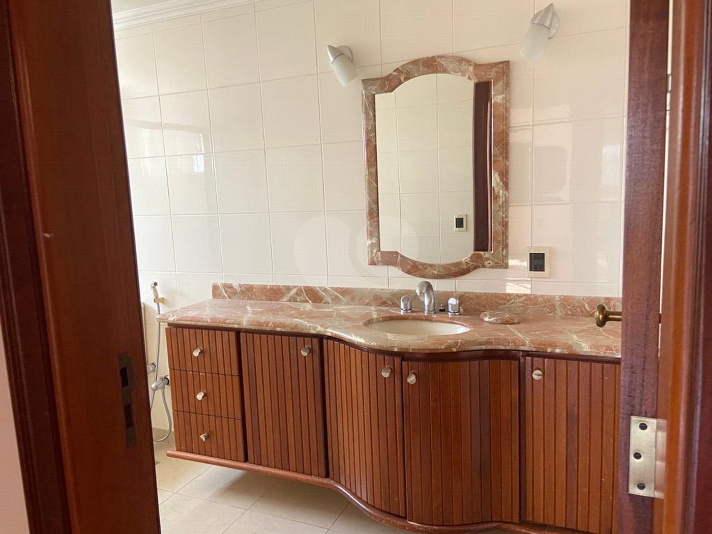 Apartamento à venda com 4 quartos, sendo 3 suítes, no Centro, Campinas, SP