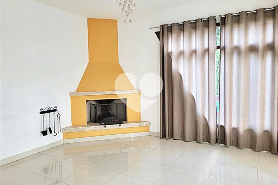 Casa à venda ou para alugar com 7 quartos, sendo 5 suítes, no condomínio Sausalito, Mairiporã - SP