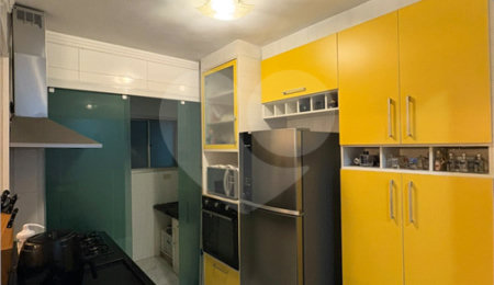 Apartamento à venda com 2 quartos em Parque Maria Domitila, São Paulo, SP