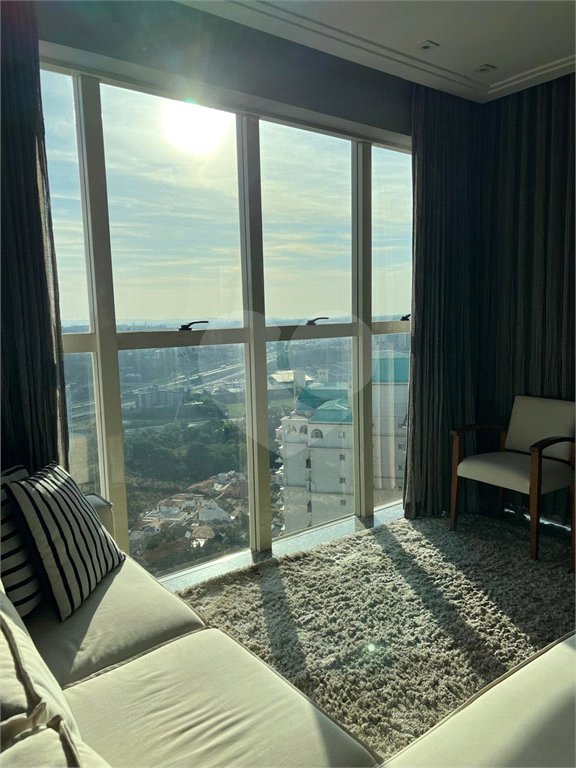 Apartamento à venda com 4 suítes em Jardim Ana Maria, Jundiaí, SP