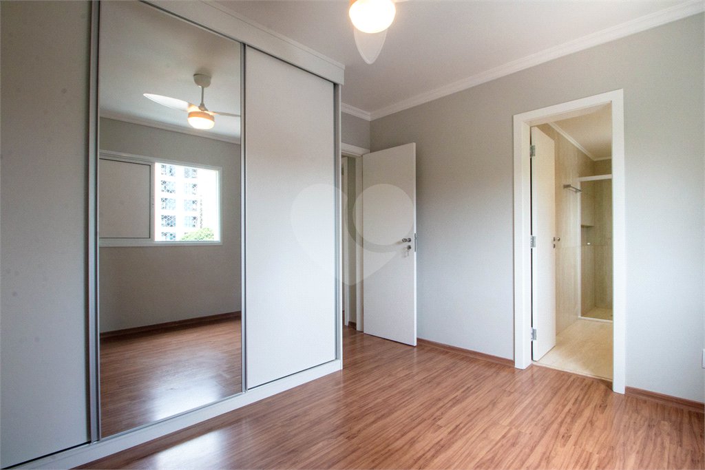 Apartamento à venda com 3 quartos, sendo 1 suíte, em Panamby, São Paulo, SP